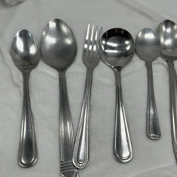 Random Unmatched Lot Of Silverware, flatware, Cultry, 9 Spoons And 1 Fork. - Picture 2 of 3